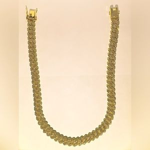 13.5 mm Cuban Link Gold Chain